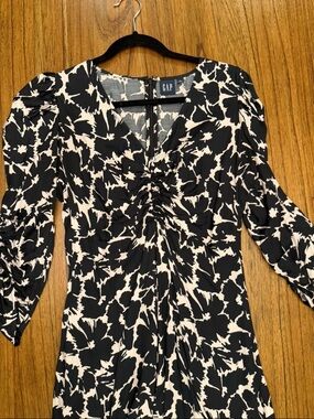 GAP Black White Abstract Floral Ruched Puff Sleeve Midi Dress Small